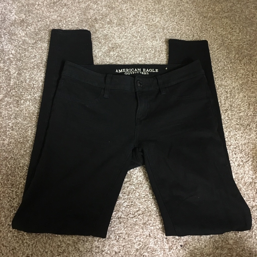Regular black jeans